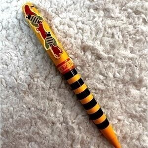 ClipArt "Bees" Collectible, Retired Ballpoint Pen (NWOT)